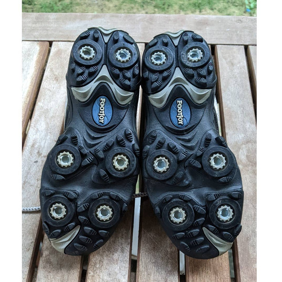 Footjoy Junior - White/Black/Silver Golf Shoes (FJ#45017) Size 2 *Needs spikes - Picture 12 of 12